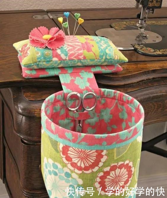 改造|家里旧衣服或布块,别扔了,拿来改造收纳袋,非常的实用!收藏!