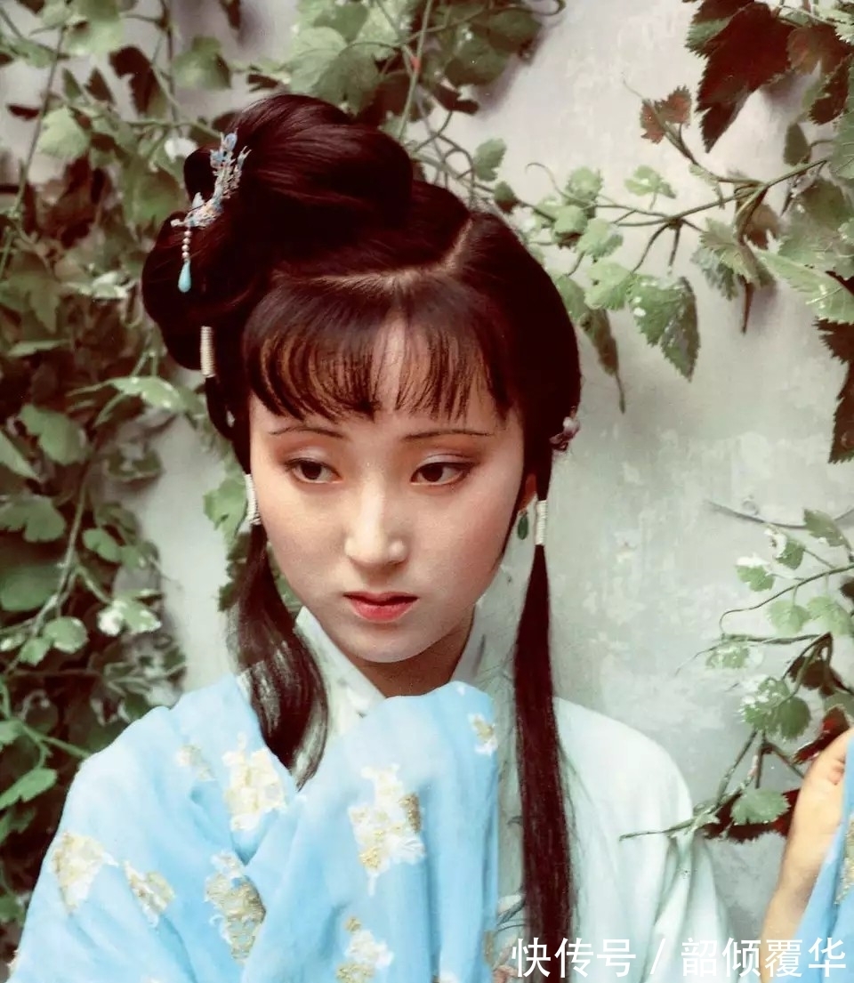 林黛玉@红楼梦:林黛玉为什么会感到“风刀霜剑严相逼”?