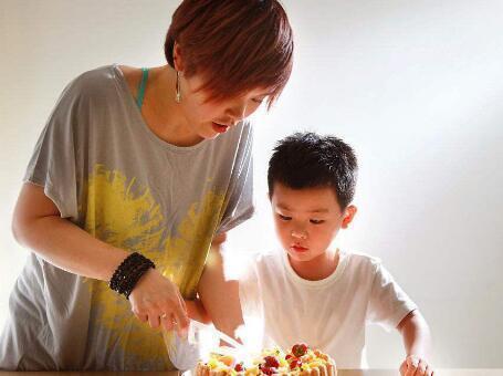 孩子|真正聪明的妈妈,会把以下3类话经常挂在嘴边,难怪孩子有出息