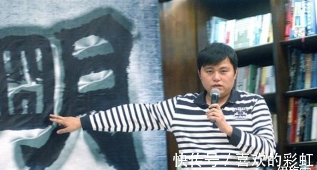 明朝那些事儿#22岁公务员“一书封神”,3年赚4100万,跻身作家富豪榜