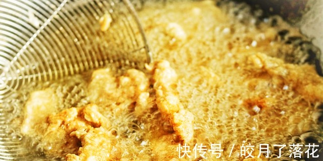小葱|菠萝酥肉的做法,好吃不腻,小朋友们都爱吃!