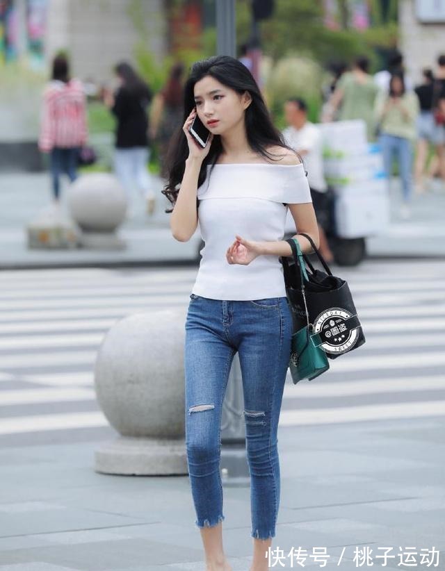 搭配 时尚好看的打底裤装扮显得古韵别致,轻盈舒适又优雅,多姿多彩!