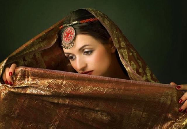 莫卧儿帝国|泰姬陵背后的真相:泰姬19年连生14个孩子,奄奄一息死在产床上