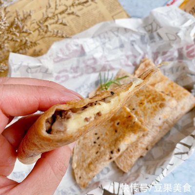 安佳|#安佳马苏里拉芝士挑战赛#全麦芝士牛肉饼