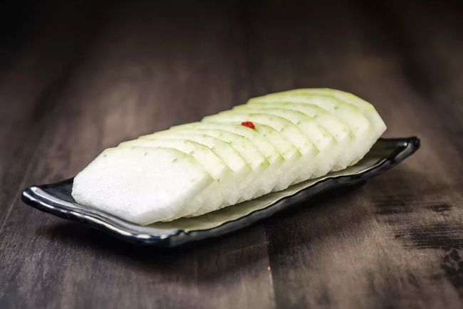 排骨|夏日必吃的“祛湿第一瓜”,还能养阴降脂!你却扔了它最宝贝的部位