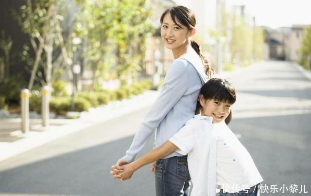 妈妈|“妈妈”与“妈”，仅一字之差，却代表着孩子的成长和对你的态度