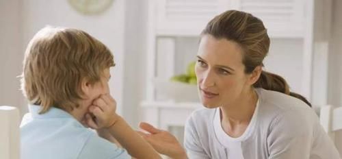 小张|二胎家庭很快会面临的4个问题,父母别不以为意,第4个很扎心