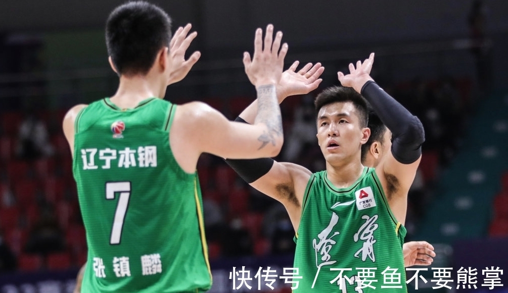 辽宁男篮|不愿活在郭士强阴影下?老叔南下,郭艾伦为何拒绝被叫“大侄子”