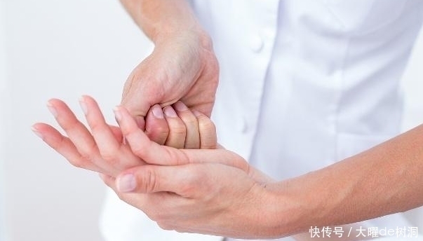 头晕手麻|食醋加点“它”，或许能消除头晕手麻，和肩周炎说“拜拜”！