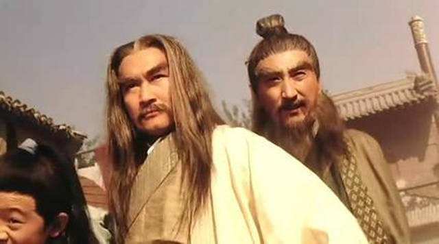 石破天!倚天中,阳顶天大战山中老人,重伤百损道人,成功继位明教教主!