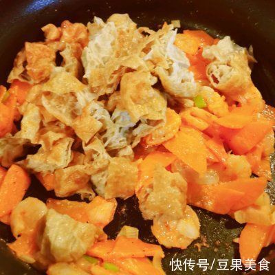 #我心中的冬日限定#咖喱鲜虾烩面筋