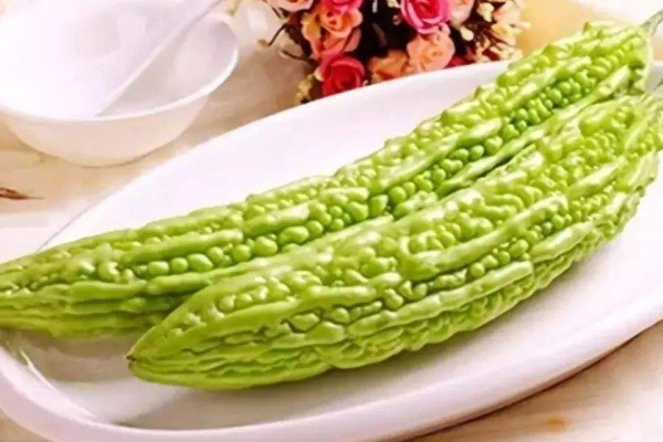 刮油|比泻药刮油还狠的4种食物，除了瘦身还能美白，爱美女性不容错过