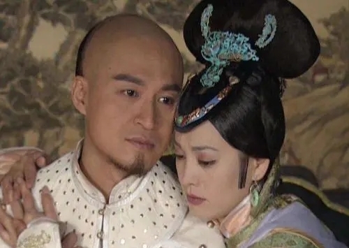 孝庄太后#青梅竹马不过是个幌子,孝庄和多尔衮的关系远不止叔嫂那么简单