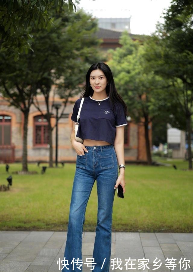 显瘦显白的穿搭归类总结来了，实穿效果一级棒，瘦身美白轻松搞定