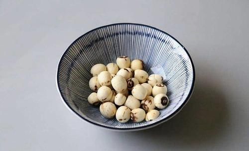 助眠汤|医生不会告诉你,它是天然“安眠药”,失眠多梦最怕它,不懂可惜