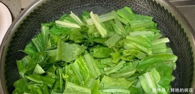 医生不会告诉你，它是天然“安眠药”，早晚吃点，睡眠充足精力好