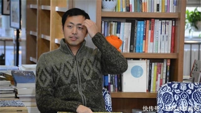 毕业|他清华毕业不上班,生个女儿,一学期只上半学期,把日子过成了诗