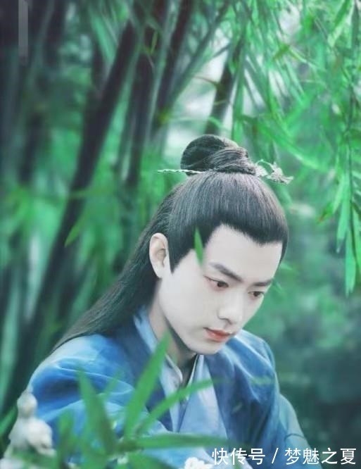 中央电视台|中央电视台《文化十分》大赞肖战,九字评价字字珠玑