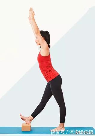 柔韧性|腿筋紧绷 5个简单瑜伽拉伸改善 腿筋紧的人群切忌不要生拉硬拽