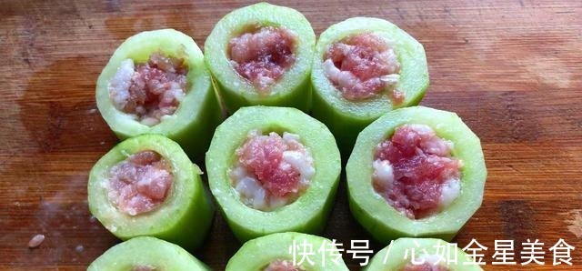 爽口|你试过这样做黄瓜吗,一上桌就疯抢,同事吵着找你要教程!