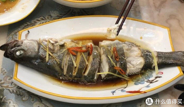  蒸鱼别放“这味料”，10人做9人错，难怪鱼肉不鲜嫩腥味重
