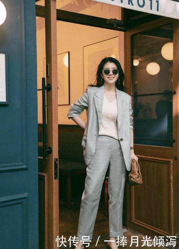 有品位女人都会的“裸色”穿搭,三木亲身示范,掌握3招美得高级