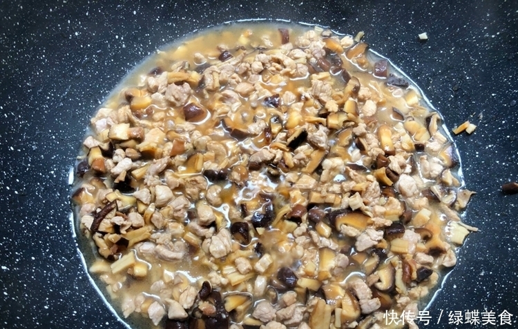 喜欢|这菜孩子要多吃,保护视力,米饭加它一起蒸超级香,孩子很喜欢