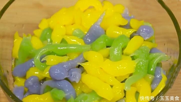 天热,我家常吃此美食,清凉爽口还补钙,做法简单,比骨头汤营养