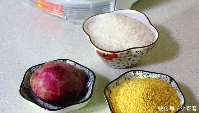 晒晒我家晚餐,3人3菜1主食,荤素搭配,粗细粮混搭,营养更均衡