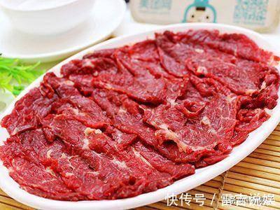 牛肉|煮牛肉时，直接下锅煮大错特错，牢记2个“秘诀”，牛肉又软又烂