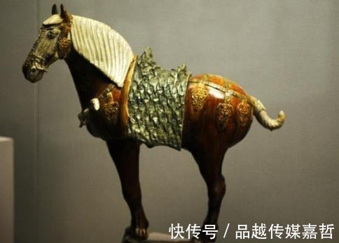 栗黄|唐三彩不仅在古代有重大影响且在世界艺术史上也有重要地位