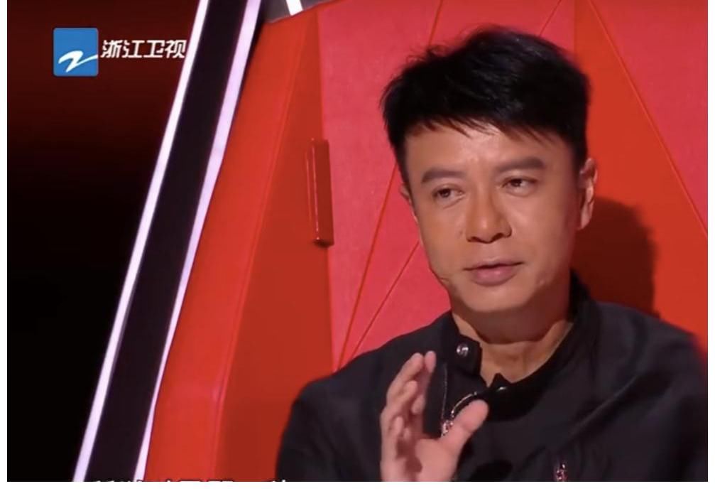 譚詠麟|李克勤好聲音首秀，語言交流果然還是問題，喜獲8轉選手也未必穩