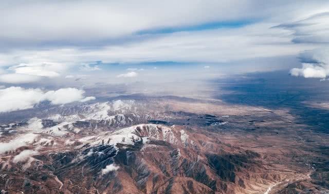 呼韩邪单于|昭君出塞我们不应该同情她,应该为她高兴,其实是匈奴人挽救了她