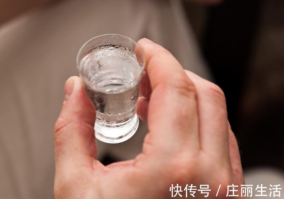 血脂异常|高血脂的祸根被发现，吃肥肉仅排第三，排首位的很多人都喜欢吃