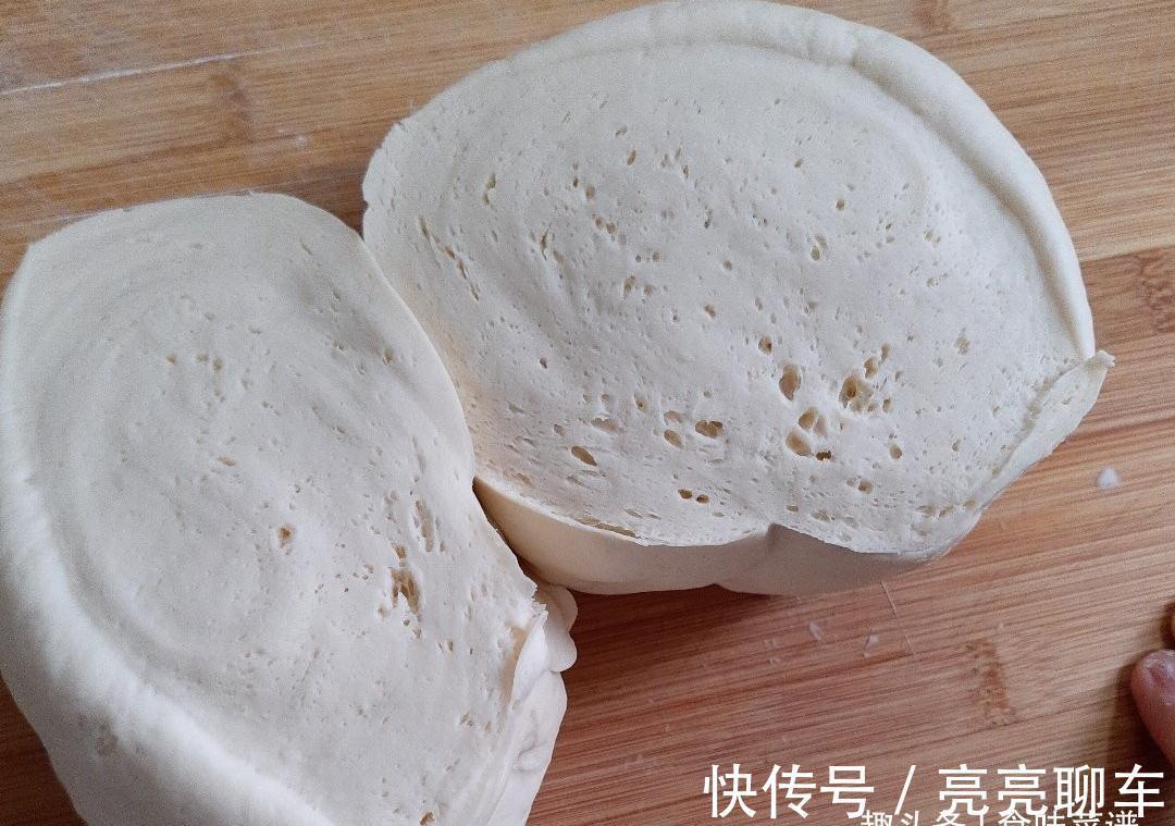 松软|馒头怎么做才好吃？关键在于和面，老师傅教你一招，个个松软好吃