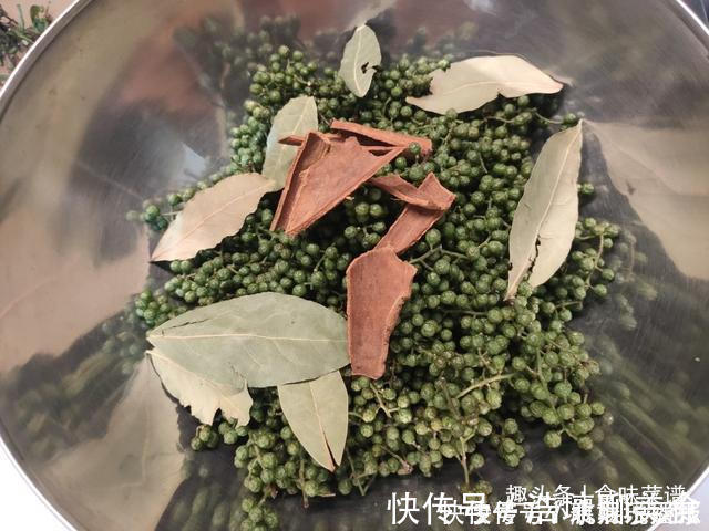 正确做法|花椒油直接用油炸不对，大厨教你正确做法，又香又麻，方法还简单