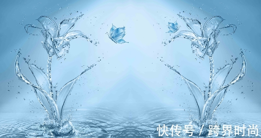 100度的水瞬间倒入0度的水中,其温度会