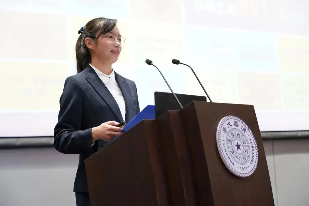 杨倩|清华特等奖学金答辩现场！杨倩：正向榜样奔赴