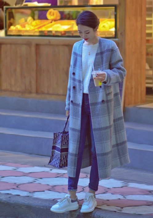 裤子 大衣烂大街了?试试搭配这几种裤子显高显瘦,让你高级又洋气!