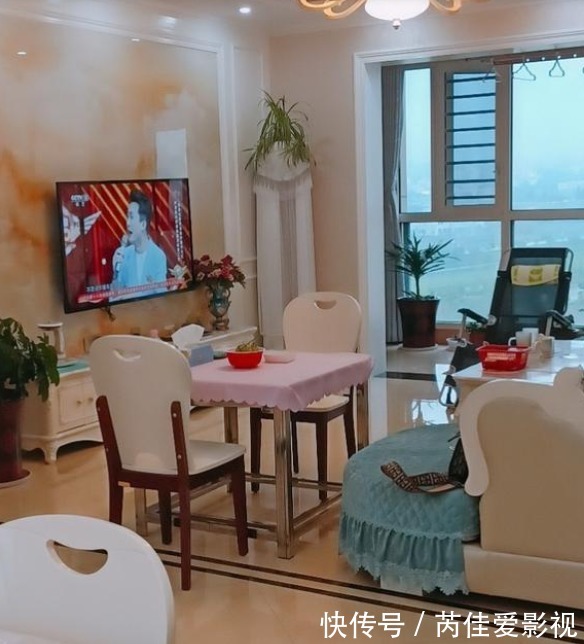 鞋柜|新房入住3年,装修不豪华却漂亮,坚持每天收拾干净,看着都舒服