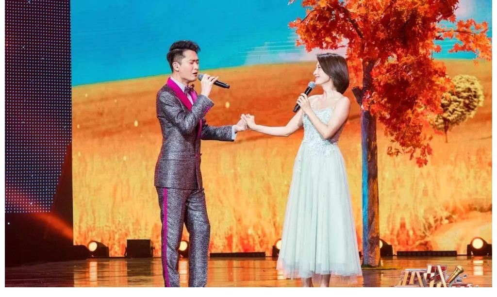 央视主持人张蕾被重用,主持央视热播综艺,搭档门面主持人