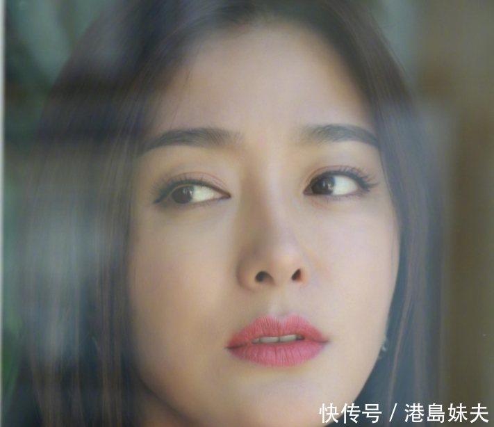 一旦女人对你频繁有三个行为,你就要三