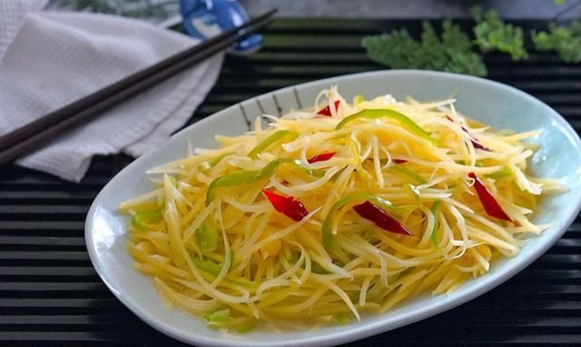 饭店里极“暴利”的8道菜，成本很低，价格却挺贵，你点过几个？