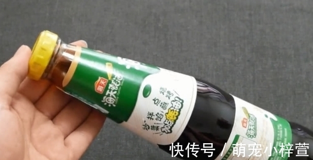 去超市买蚝油,不管什么牌子,只要瓶身没这2个字,都是假蚝油!