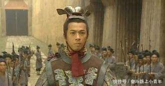 皇帝|将军功高盖主,自愿解甲归田,皇帝留下来,我绝不杀你!