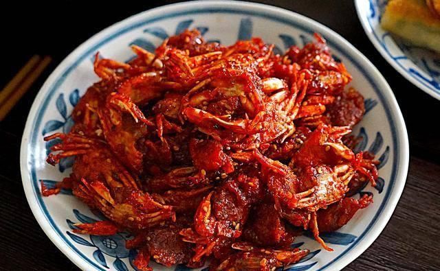 晒晒|晒晒我家今天母亲节的午餐，5个人6菜1汤，妈妈和婆婆吃得最开心