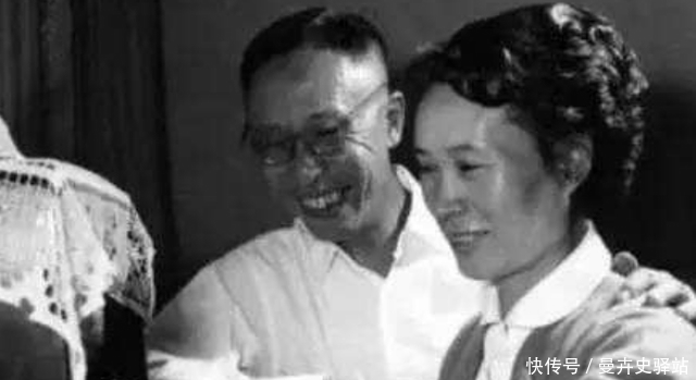 故宫|溥仪晚年游故宫时偶遇一老头,面色顿时煞白!老头:放心,不杀你