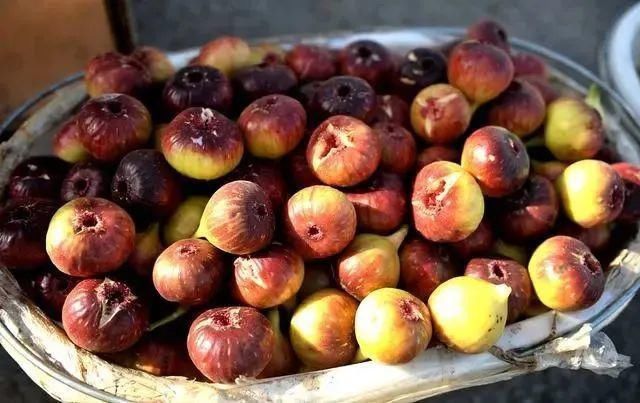 乳腺癌|女生糟蹋乳房的举动，烟酒不算啥，看完榜首，多数人表示很难控制