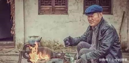 跳跳糖|这几种小零食都吃过的人,现在应该都已经成家了吧!