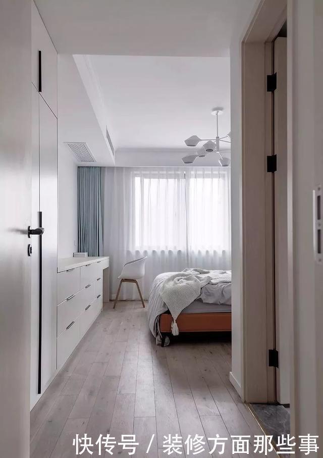 效果图|160㎡简约风格装修效果图，书房长虹玻璃折叠门